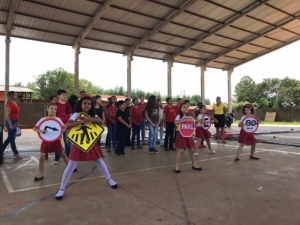 Em parceria com a Secretaria Municipal de Educação, PRF realiza Feira Temática de Trânsito em Água Clara/MS