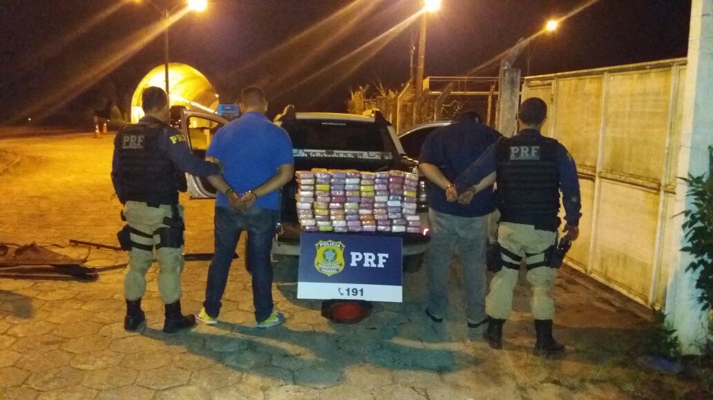 PRF apreende 88 quilos de cocaína que iriam para o Complexo do Alemão