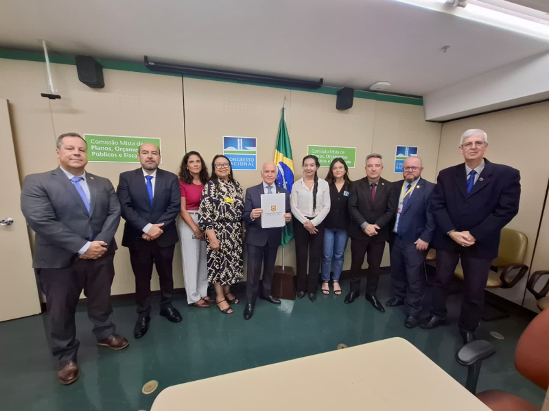 FENAPRF reforça articulação em defesa da aposentadoria especial das mulheres policiais